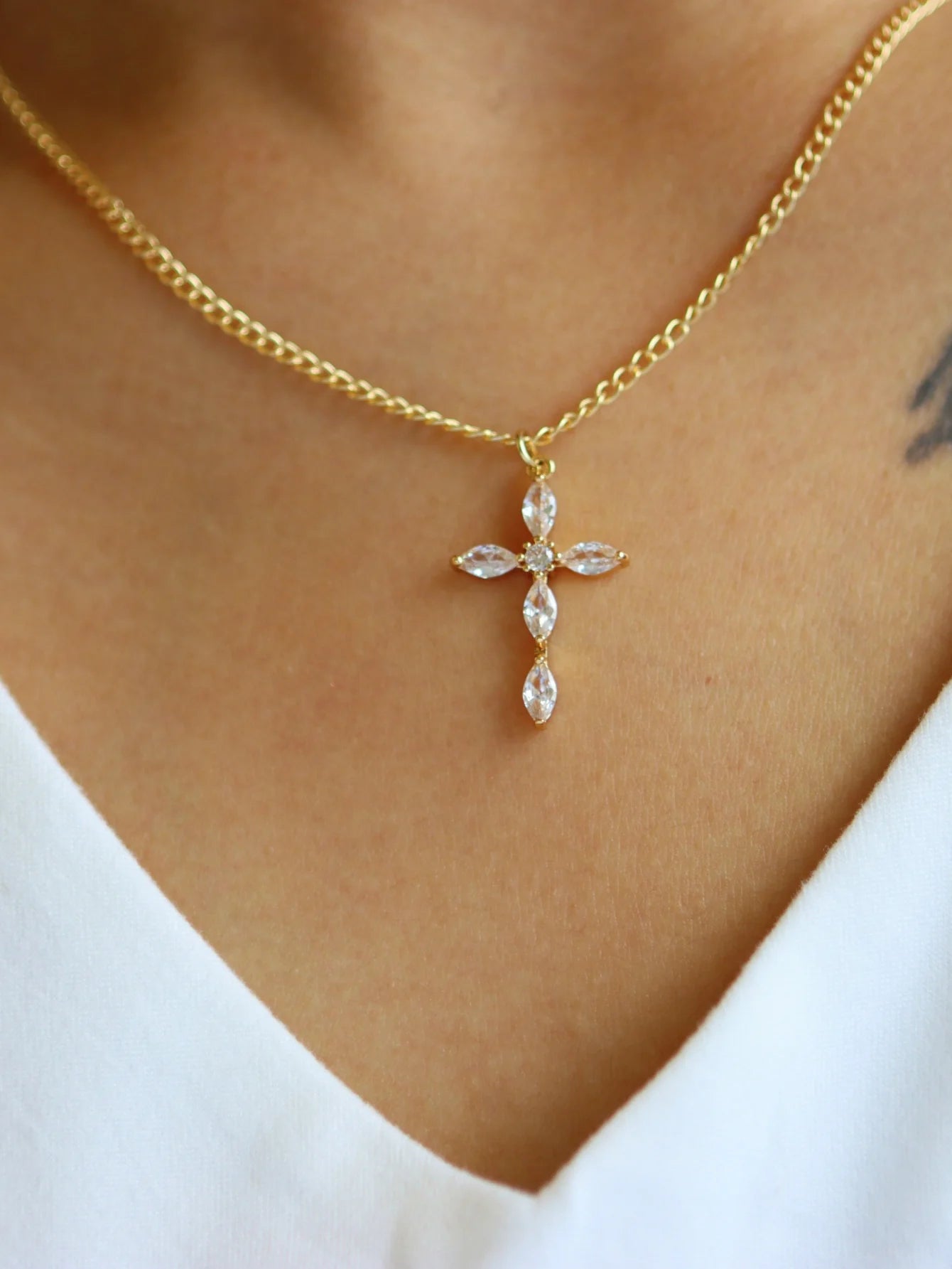 Gold Cross Necklace with Zircon – Long Chain Jewelry for Women